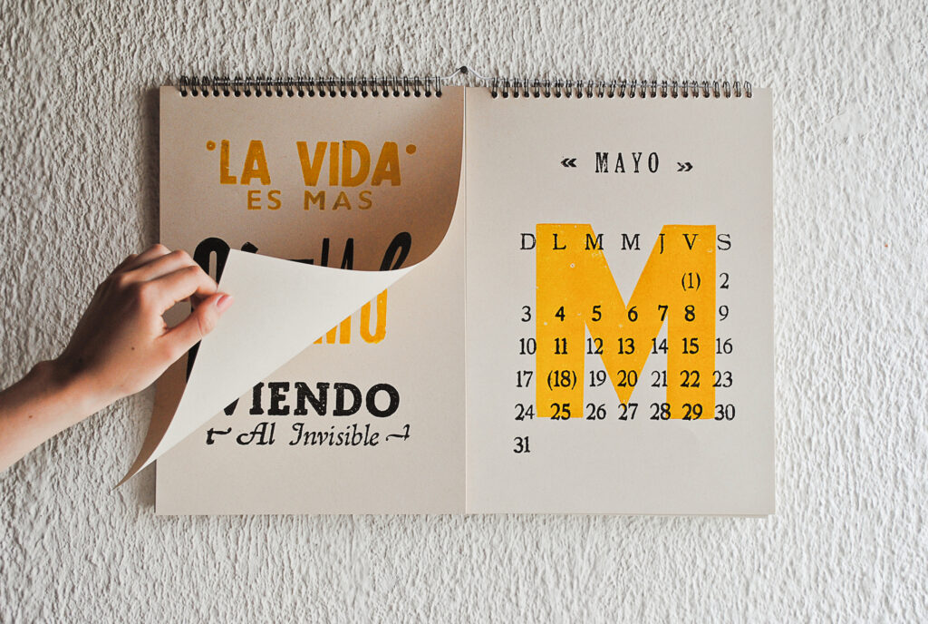 PLA 15 Impresos Ganador Calendario tipográfico 3 Combinación frases meses